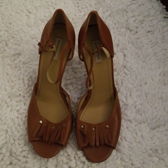Burberry Open Toe Pumps - Picture 1 of 6